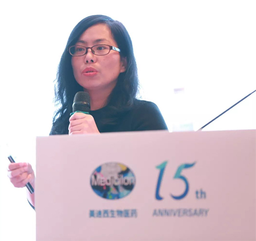 hjc黄金城CMC主任 周曉堂