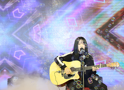 歌曲《預謀邂逅》
